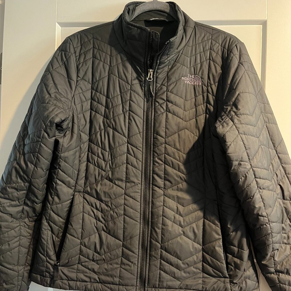 Womens North Face Short Coat